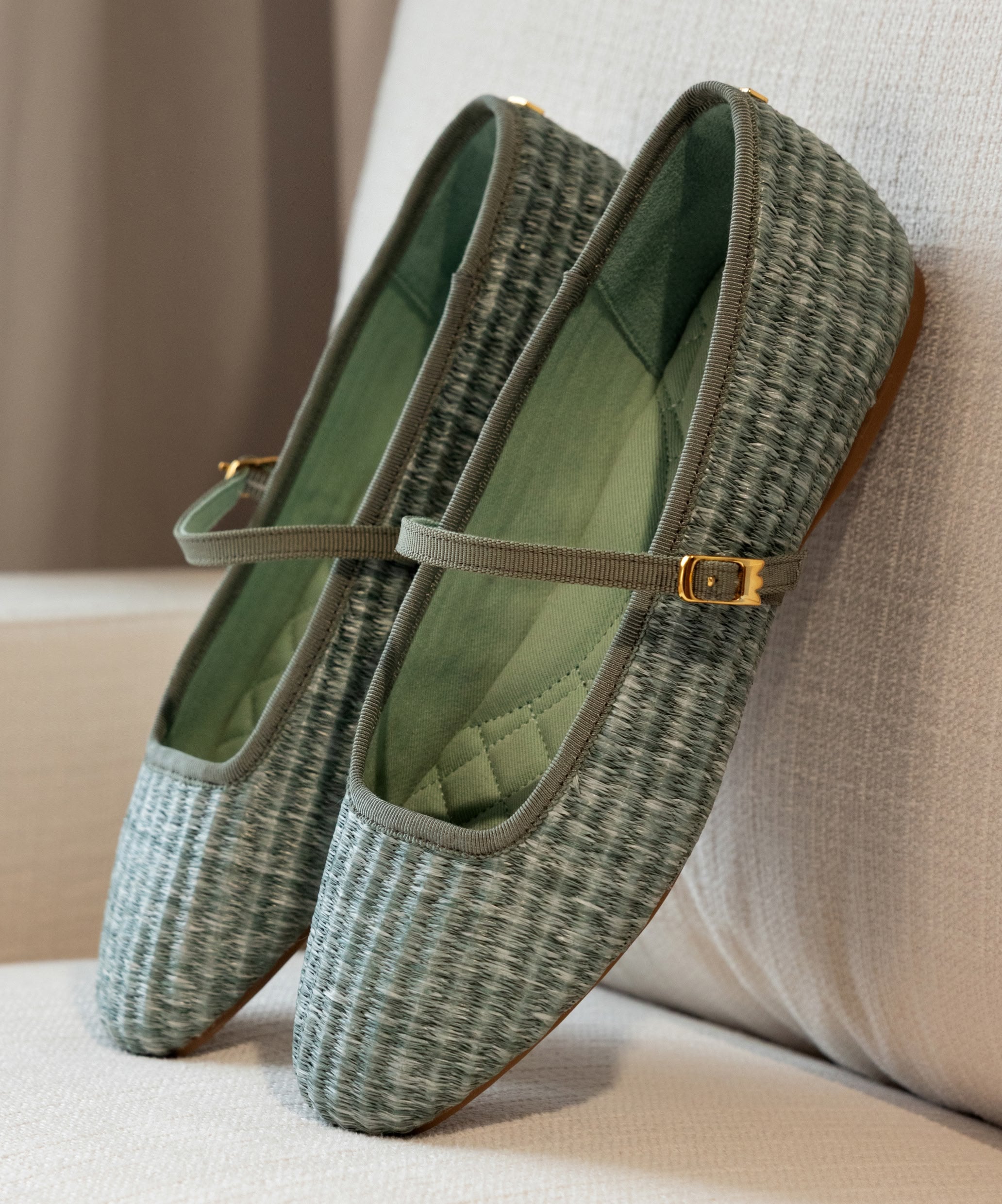 HummingbirdMJ_SeafoamRaffia_PDP_5x6_Detail.jpg