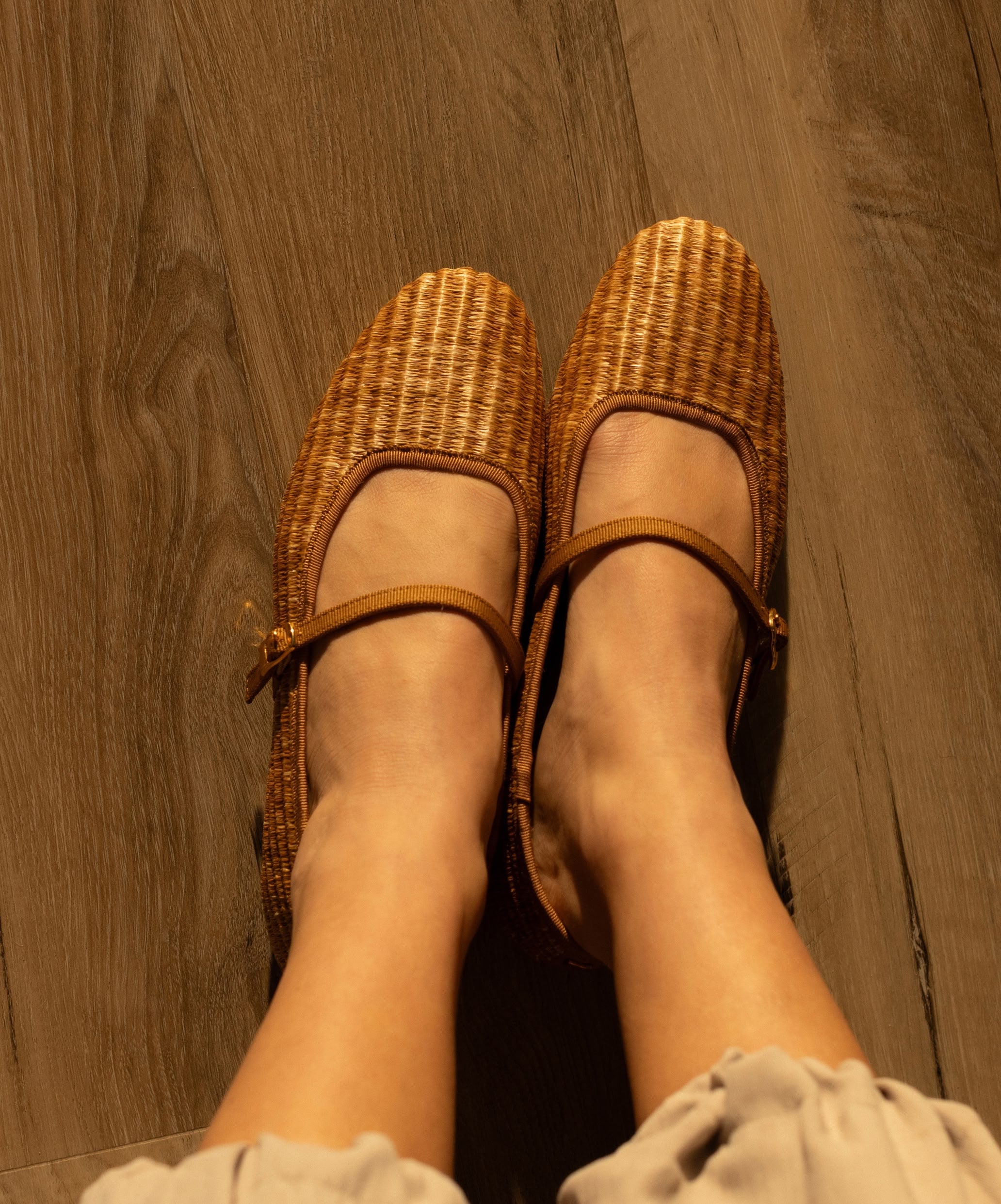 HummingbirdMJ_TanRaffia_PDP_5x6_ShoeOnFoot.jpg